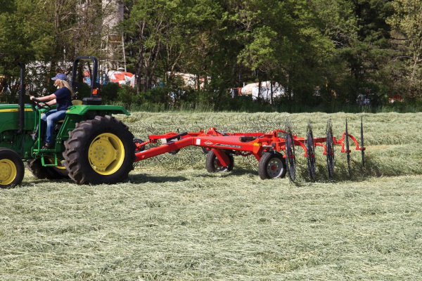 Kuhn SR 108 GII for sale at Lowe & Young, Inc., Ohio Kuhn SR 108 GII for sale at Lowe & Young, Inc., Ohio